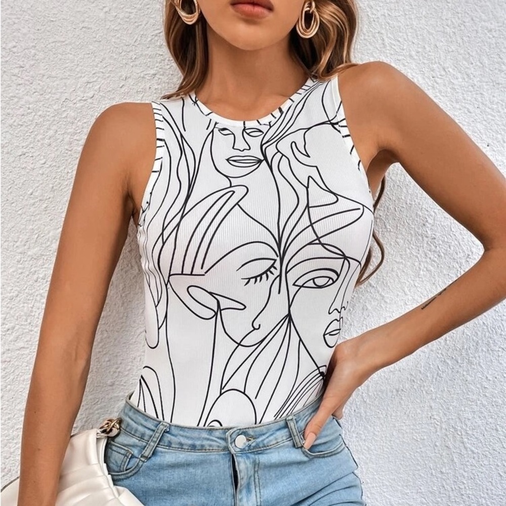 Black and white abstract faces printed bodysuit, M